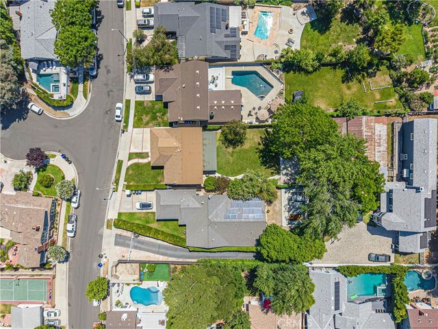 23340 Cedartown, Newhall, CA 91321