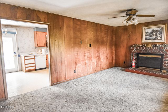 3023 Princeton Road, Kingsport, TN 37660