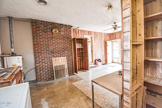 3023 Princeton Road, Kingsport, TN 37660