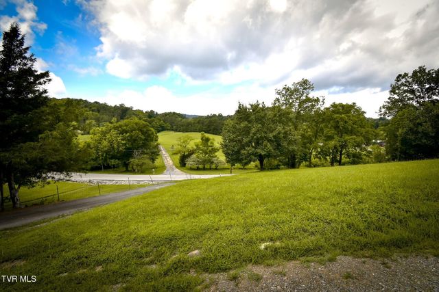 3023 Princeton Road, Kingsport, TN 37660