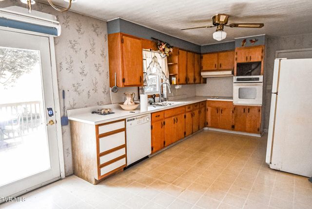 3023 Princeton Road, Kingsport, TN 37660