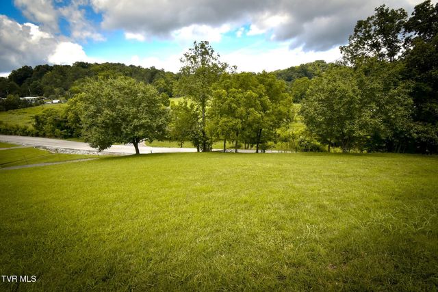 3023 Princeton Road, Kingsport, TN 37660