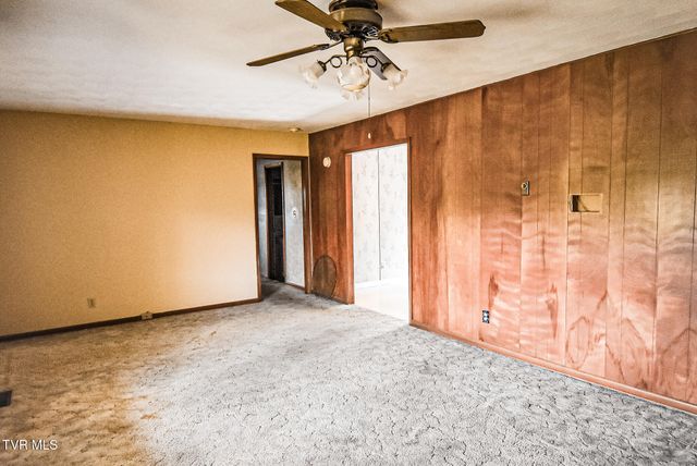 3023 Princeton Road, Kingsport, TN 37660
