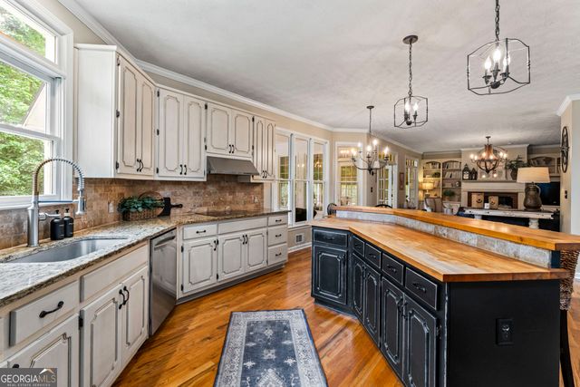 515 Harris Drive, Mcdonough, GA 30252