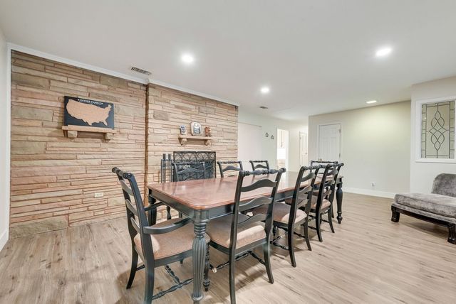 1406 Capetown Drive, Grand Prairie, TX 75050