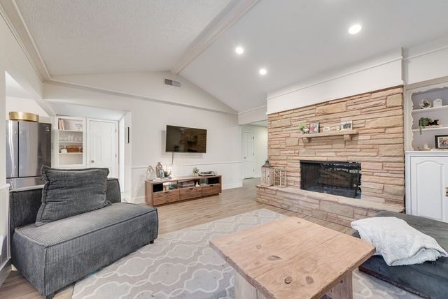 1406 Capetown Drive, Grand Prairie, TX 75050