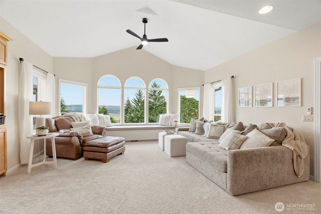 295 Lane Road, Woodland, WA 98674