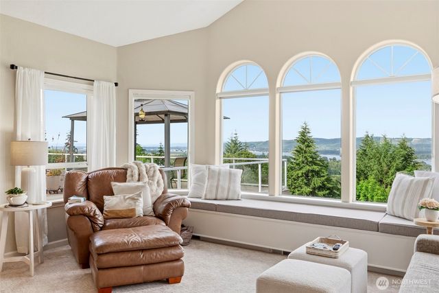 295 Lane Road, Woodland, WA 98674