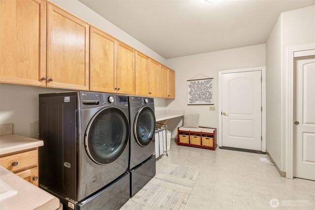 295 Lane Road, Woodland, WA 98674