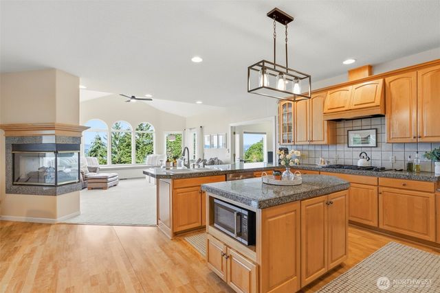 295 Lane Road, Woodland, WA 98674