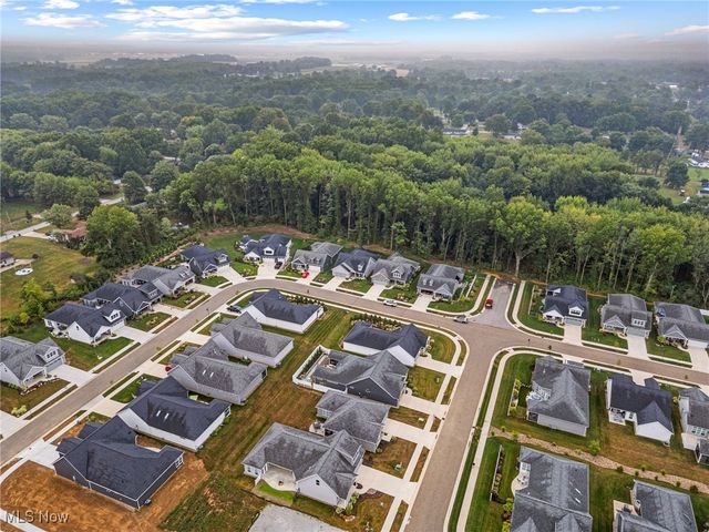 2080 Hawthorn Court, North Canton, OH 44720