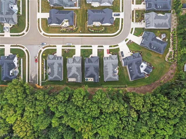 2080 Hawthorn Court, North Canton, OH 44720