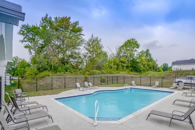 2080 Hawthorn Court, North Canton, OH 44720