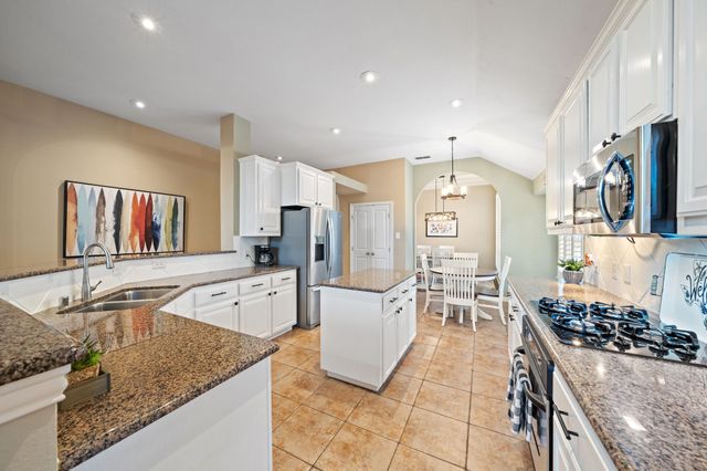 14881 Holly Leaf Drive, Frisco, TX 75035