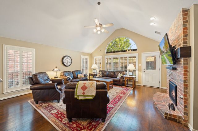 14881 Holly Leaf Drive, Frisco, TX 75035