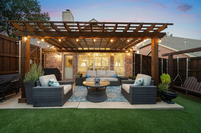 14881 Holly Leaf Drive, Frisco, TX 75035