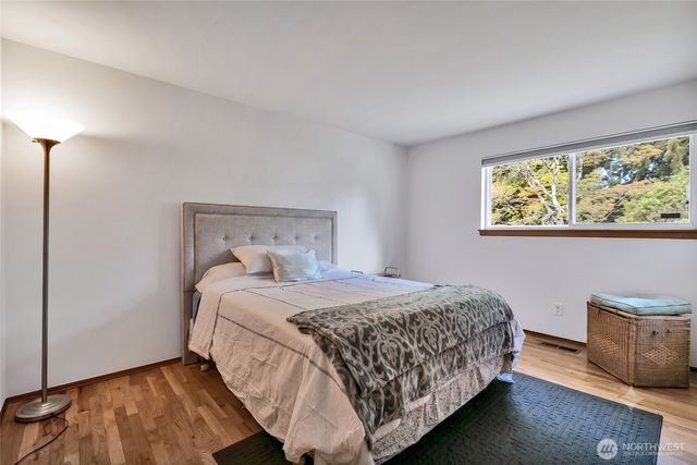 10510 SE 233rd Place, Kent, WA 98031