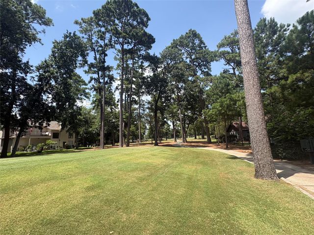3223 Lazy Lake Lane, Montgomery, TX 77356