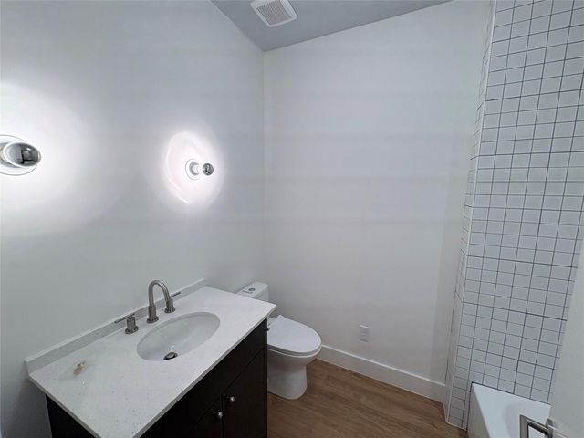 3223 Lazy Lake Lane, Montgomery, TX 77356