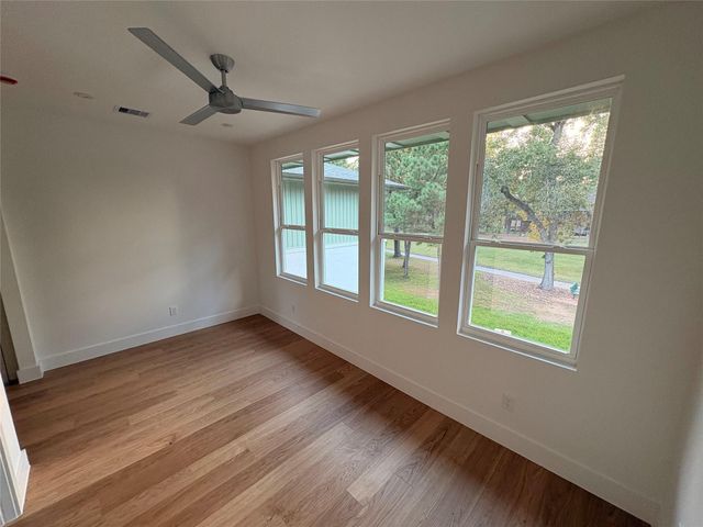3223 Lazy Lake Lane, Montgomery, TX 77356