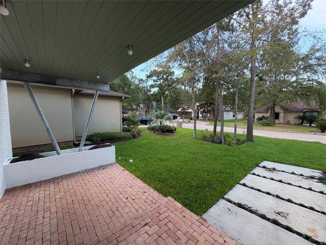 3223 Lazy Lake Lane, Montgomery, TX 77356