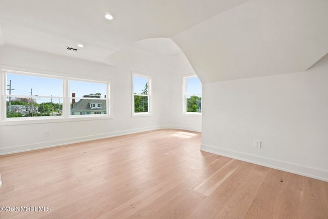 101 Franklin Avenue, Long Branch, NJ 07740