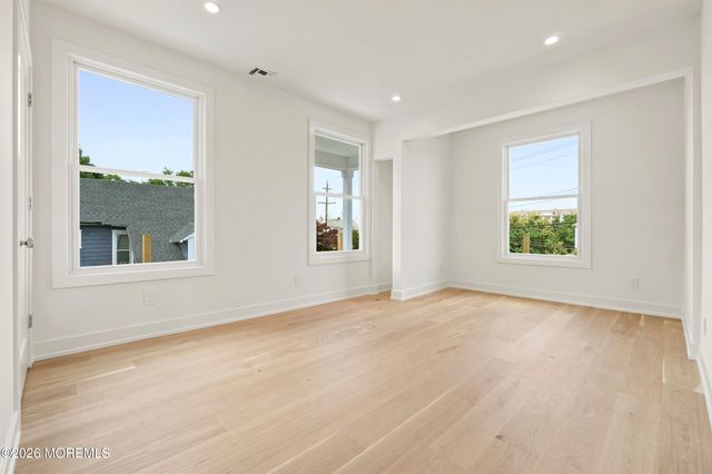 101 Franklin Avenue, Long Branch, NJ 07740