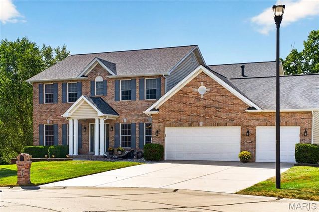 75 Hesters Court, St Charles, MO 63304