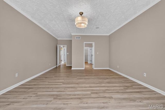 75 Hesters Court, St Charles, MO 63304