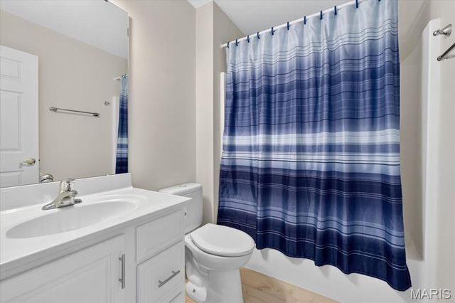 75 Hesters Court, St Charles, MO 63304