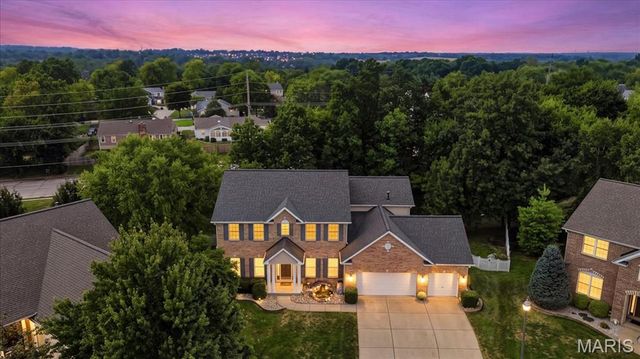 75 Hesters Court, St Charles, MO 63304
