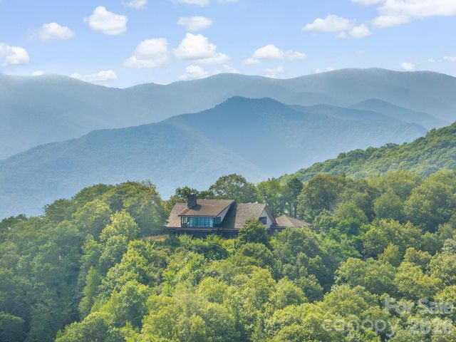 2200 Camp Branch Road, Waynesville, NC 28786