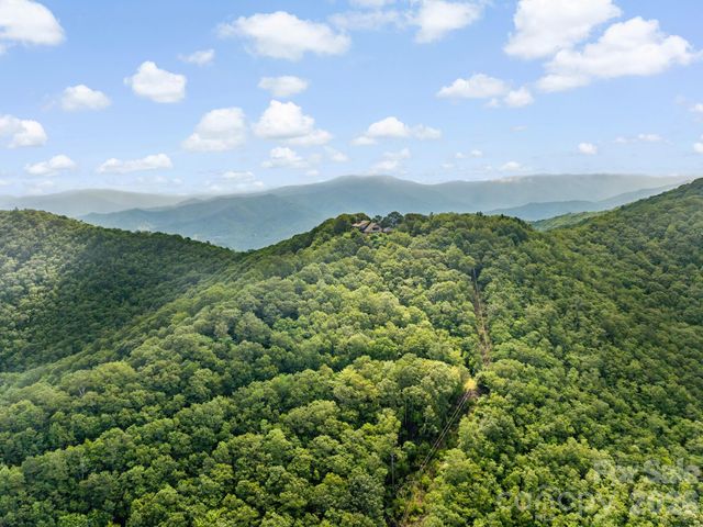 2200 Camp Branch Road, Waynesville, NC 28786