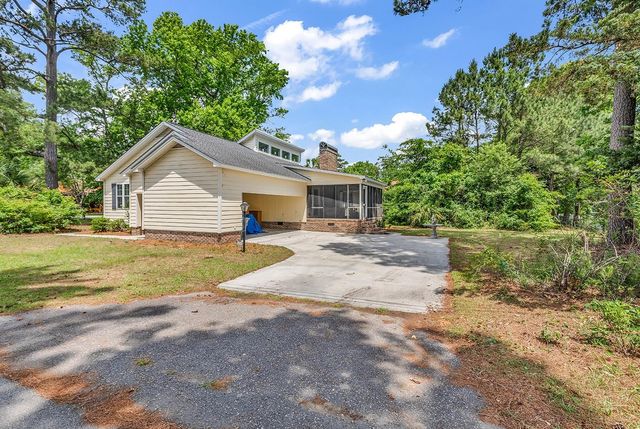 1300 Elizabeth St., North Myrtle Beach, SC 29582