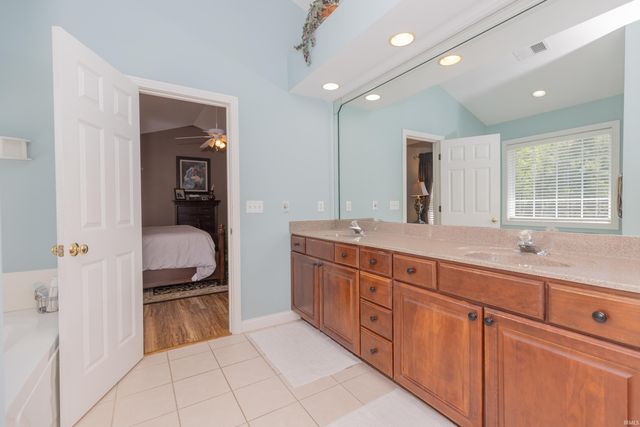 2209 Duffers Lane, Evansville, IN 47725