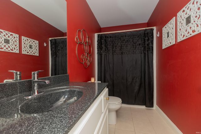 2209 Duffers Lane, Evansville, IN 47725