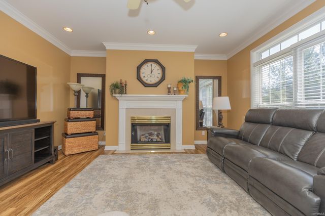2209 Duffers Lane, Evansville, IN 47725