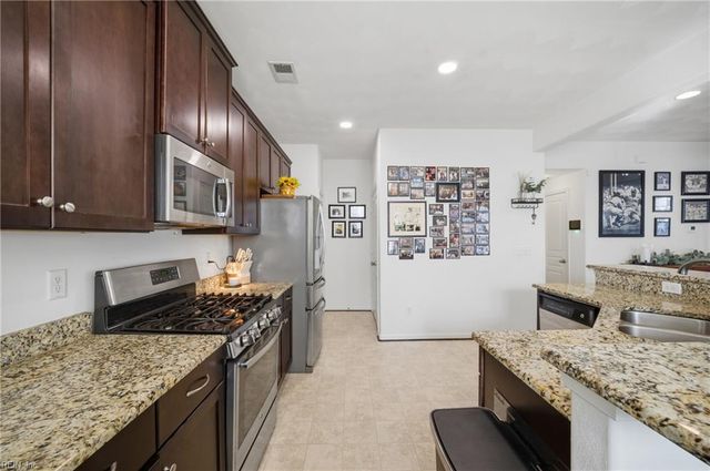 5250 Moreland ST, Suffolk, VA 23435