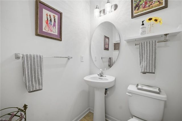 5250 Moreland ST, Suffolk, VA 23435