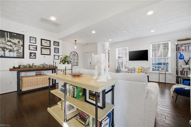 5250 Moreland ST, Suffolk, VA 23435