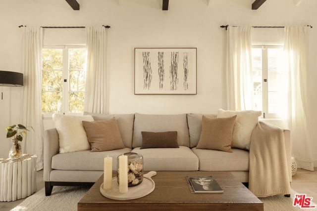1501 New York Drive, Altadena, CA 91001