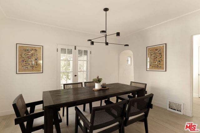 1501 New York Drive, Altadena, CA 91001