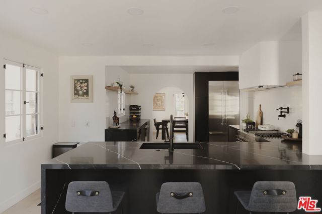 1501 New York Drive, Altadena, CA 91001