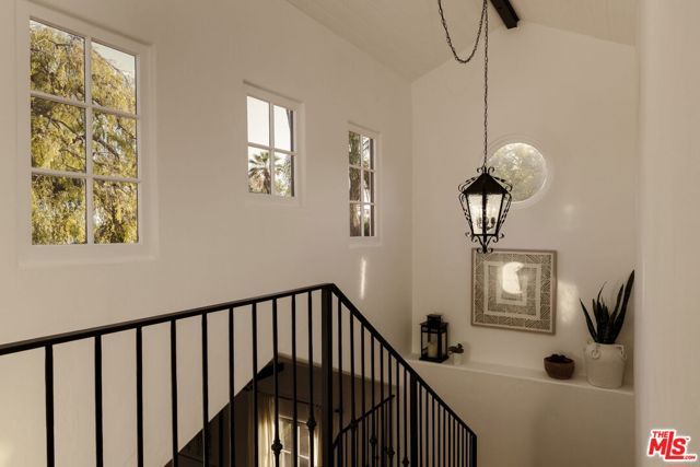 1501 New York Drive, Altadena, CA 91001