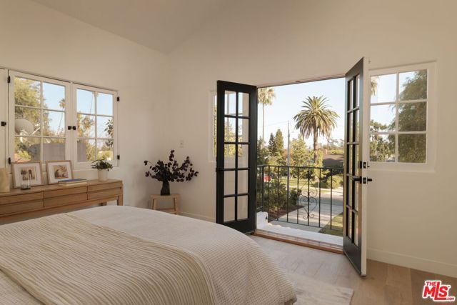 1501 New York Drive, Altadena, CA 91001