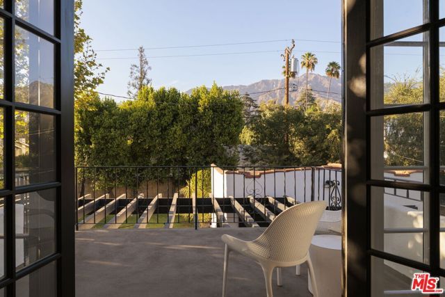 1501 New York Drive, Altadena, CA 91001