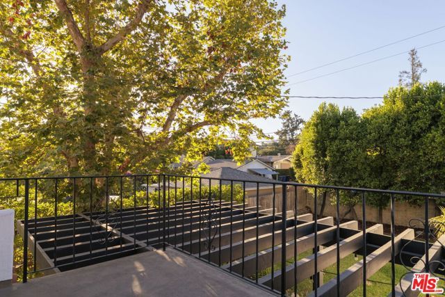 1501 New York Drive, Altadena, CA 91001