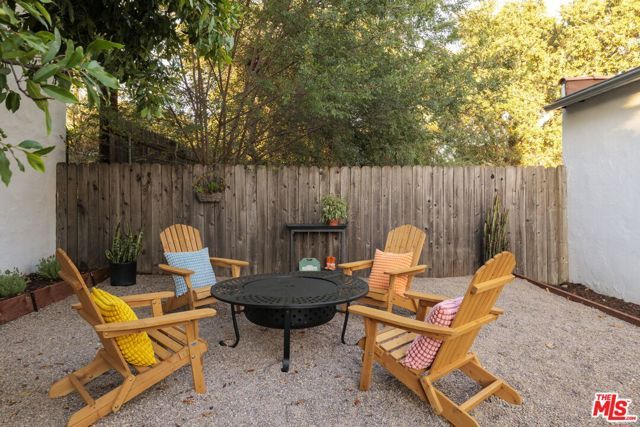 1501 New York Drive, Altadena, CA 91001