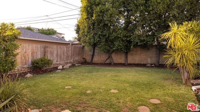 1501 New York Drive, Altadena, CA 91001