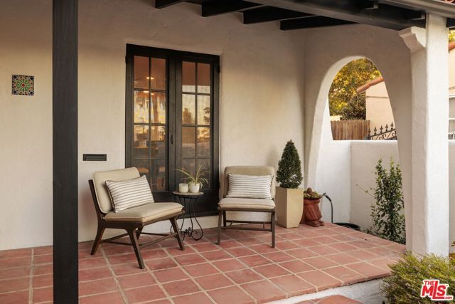 1501 New York Drive, Altadena, CA 91001